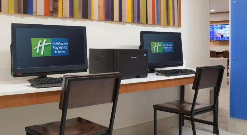 Holiday Inn Express Camden Hotel By Ihg Exterior foto